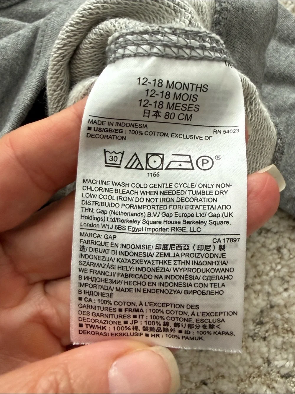 NWT Baby Gap Gray Logo Sweatshirt 12-18 Months Long Sleeve Pullover Cotton